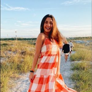 Meet your Posher, Sally